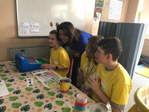 Rep. Angie Craig with kids at Lincoln Center Elementary School